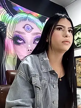 AlanaCollins- online show from 10-21-25, 11:11