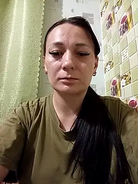 HollyDollsi online show from 12-20-25, 09:55