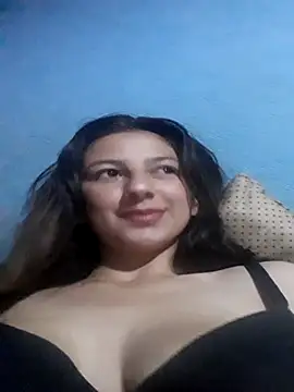 Naomy-daviis online show from 10-21-25, 03:51