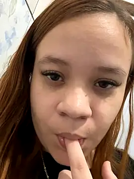 ruivinhadancer online show from 11-14-25, 06:17