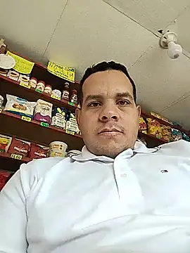 Snapshot of cristian_maln1 chatting on 07-11-26, 02:42 cristian maln1 online show from 07-11-26, 02:42