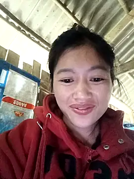 -Paige- online show from 11-18-25, 03:56