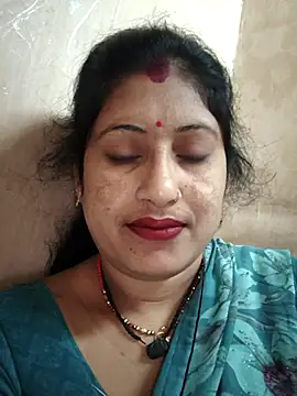 Snapshot of Rayal_bhabi chatting on 05-01-26, 01:32 Rayal bhabi online show from 05-01-26, 01:32