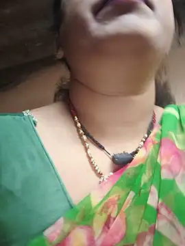 Snapshot of Rayal_bhabi chatting on 06-08-26, 12:36 Rayal bhabi online show from 06-08-26, 12:36