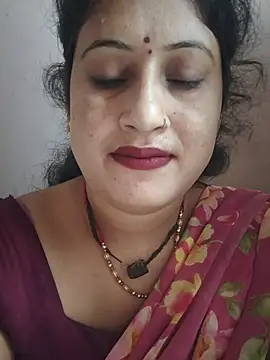 Snapshot of Rayal_bhabi chatting on 07-11-26, 12:35 Rayal bhabi online show from 07-11-26, 12:35
