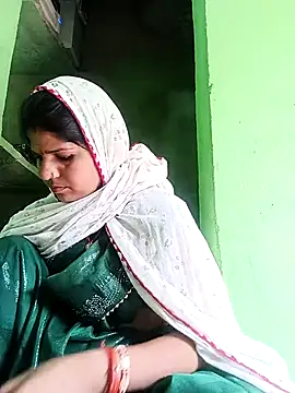 Karishma cute online show from 11-18-25, 09:47