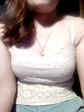 YiyinLy online show from 03-30-26, 09:05