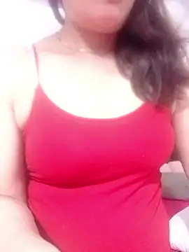 YiyinLy online show from 04-06-26, 08:04