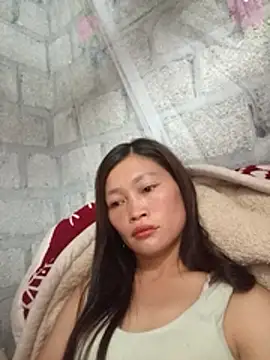 Snapshot of siusiu-00 chatting on 07-01-26, 12:51 siusiu-00 online show from 07-01-26, 12:51