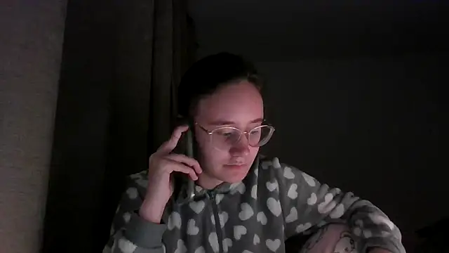 LuckySLove online show from 01-05-26, 05:27