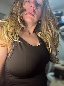 queenkelly1234 online show from 02-17-26, 03:03