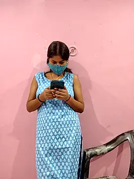 Aaliya g online show from 10-13-25, 04:51