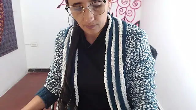 Lucyy Naugthy online show from 03-08-26, 01:15