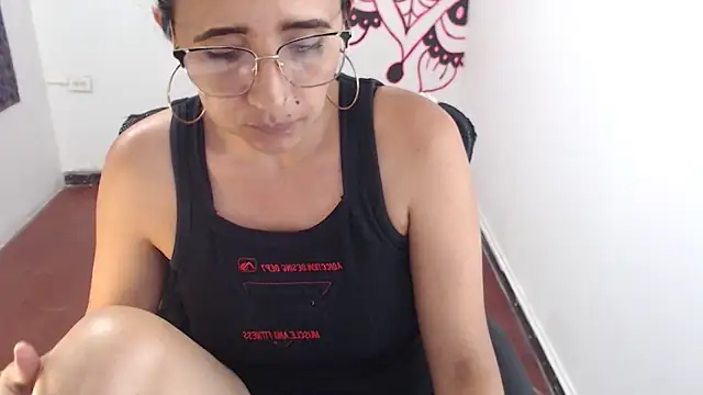 Lucyy Naugthy online show from 03-29-26, 07:58