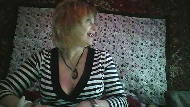 Lia Ray online show from 12-13-25, 07:53