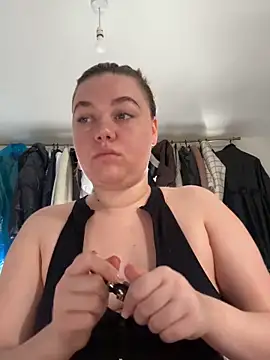 AvaHart online show from 02-17-26, 12:12