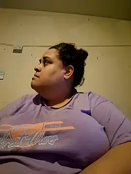 BigBusty VoluptuousMilfX online show from 12-15-25, 08:13