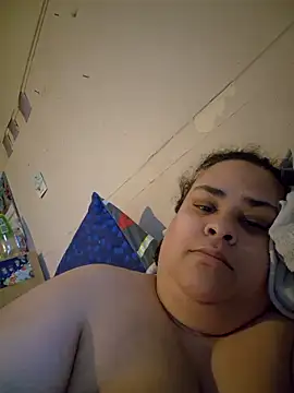 BigBusty VoluptuousMilfX online show from 12-18-25, 12:33