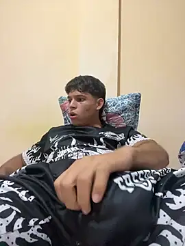 Michael black01 online show from 04-05-26, 07:55