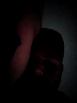 Snapshot of Eduar0015 chatting on 10-27-25, 10:25 Eduar0015 online show from 10-27-25, 10:25