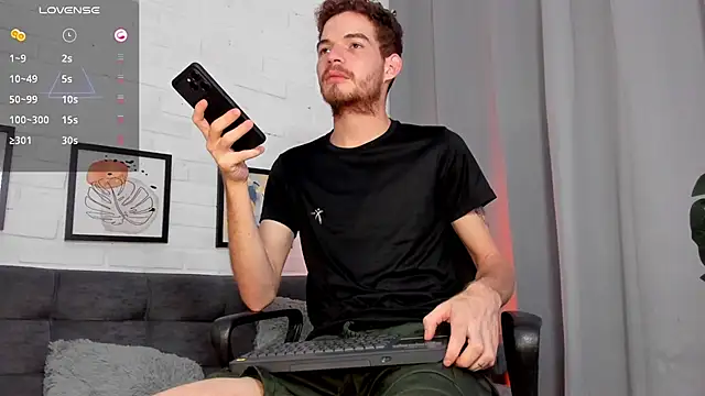 MATEO HUNTER online show from 11-04-25, 03:38