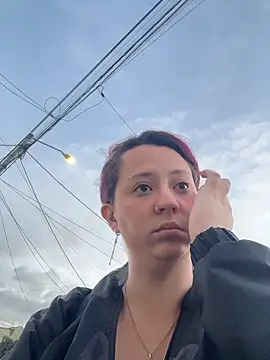 Zoe fire online show from 01-13-26, 11:04