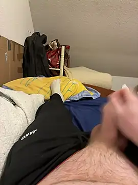 creamydeluxe online show from 03-05-26, 02:24