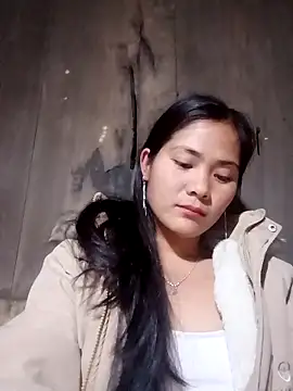 Lyssa-a online show from 12-14-25, 03:39