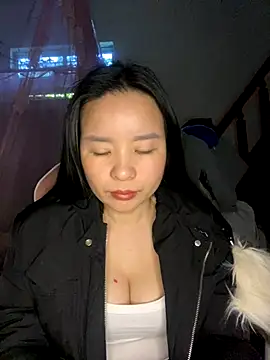 Listen-ly online show from 12-14-25, 03:23