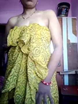 Juhi512 online show from 11-20-25, 04:01