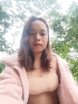 Nguyet2k4 online show from 03-16-26, 11:20