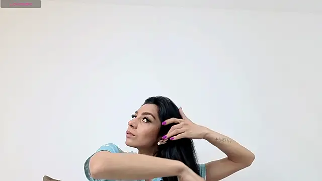 ReneeVoss online show from 05-26-26, 03:13