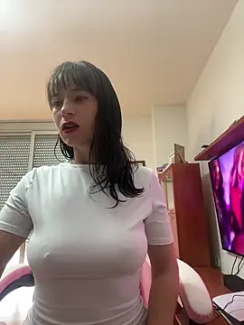 AlanaRius18 online show from 11-18-25, 09:36