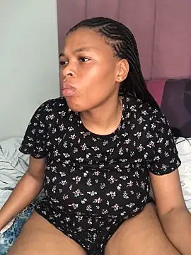 Bubbles156 online show from 03-23-26, 03:32