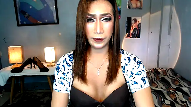 littleredbunny27 online show from 03-24-26, 09:03