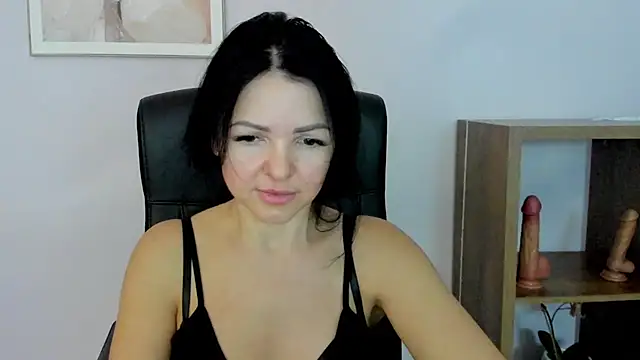 Mollybloom40 online show from 11-26-25, 04:08