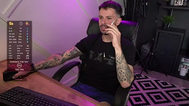 monsieurguitsxxx online show from 04-16-26, 12:17