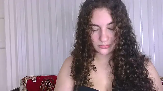 Kiki Catty online show from 10-21-25, 09:32