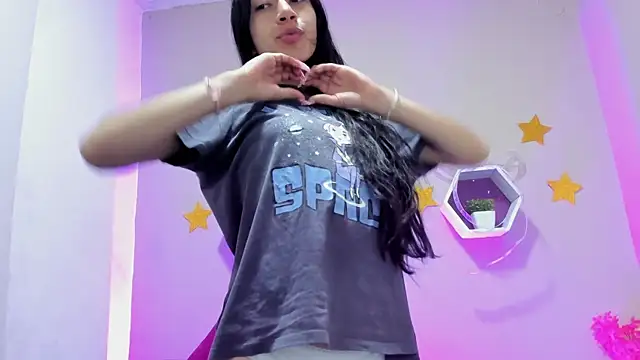 Snapshot of Laskhmi_ chatting on 01-07-26, 01:35 Laskhmi online show from 01-07-26, 01:35