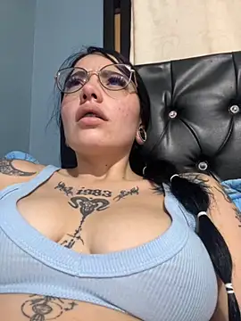 Sofi torre online show from 10-19-25, 03:23