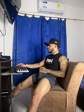 Kylian Alessandro online show from 01-10-26, 12:18