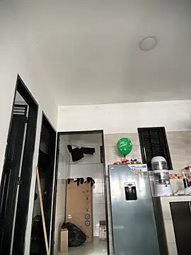 Snapshot of Kylian_Alessandro chatting on 02-17-26, 02:35 Kylian Alessandro online show from 02-17-26, 02:35