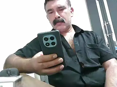 meroglu45 online show from 10-17-25, 07:05