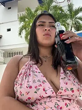 AbrilAw online show from 02-01-26, 05:00