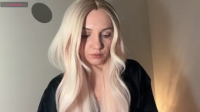 cute cake online show from 01-08-26, 03:14