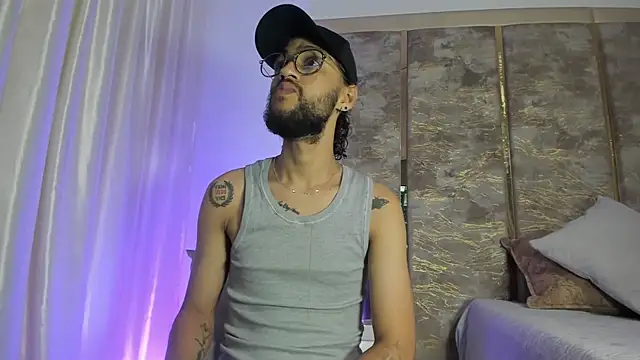 Liam Samderz online show from 10-22-25, 11:32