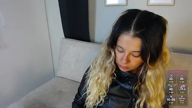 Sweet Bella Valery online show from 04-09-26, 12:43