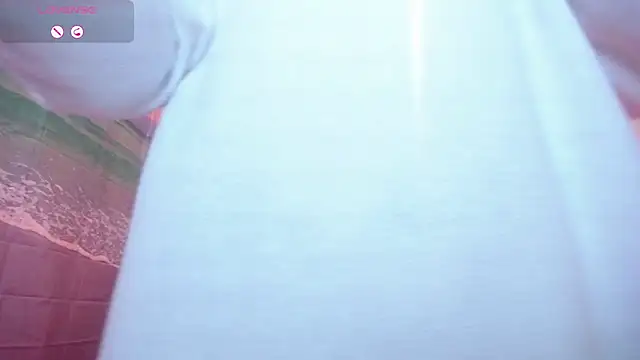 lizzysnow  1 online show from 10-22-25, 01:06