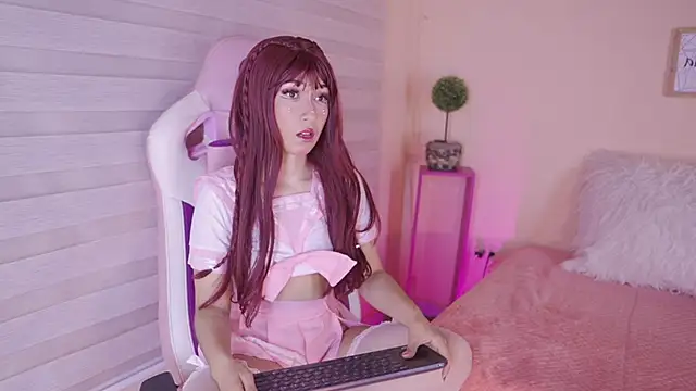 Meggie  online show from 01-12-26, 06:02