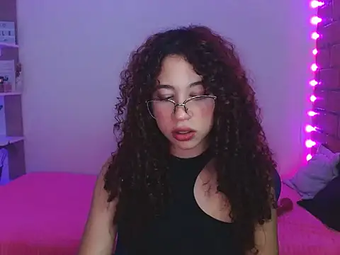 Medussa3033 online show from 12-23-25, 01:36